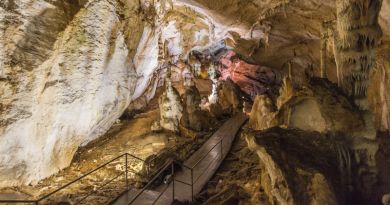 Экскурсии в `Пещера Эмине-Баир-Хосар` из Евпатории