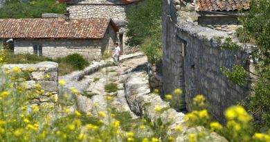 Экскурсия Бахчисарай: пещерный город + дегустация Крымских вин фото 6051 Экскурсия Бахчисарай: пещерный город + дегустация Крымских вин фото 6051
