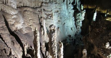 Экскурсии в Мраморную пещеру из Евпатории 2024
