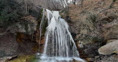 Экскурсии в `Водопад Джур-Джур` из Евпатории